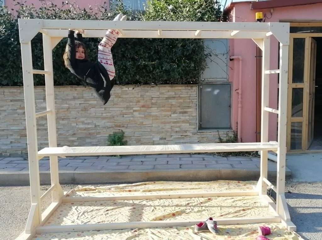 Gioco outdoor esterni giardino arrampicata movimento bimbi